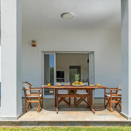 Legrena Beach House Sounion Room photo