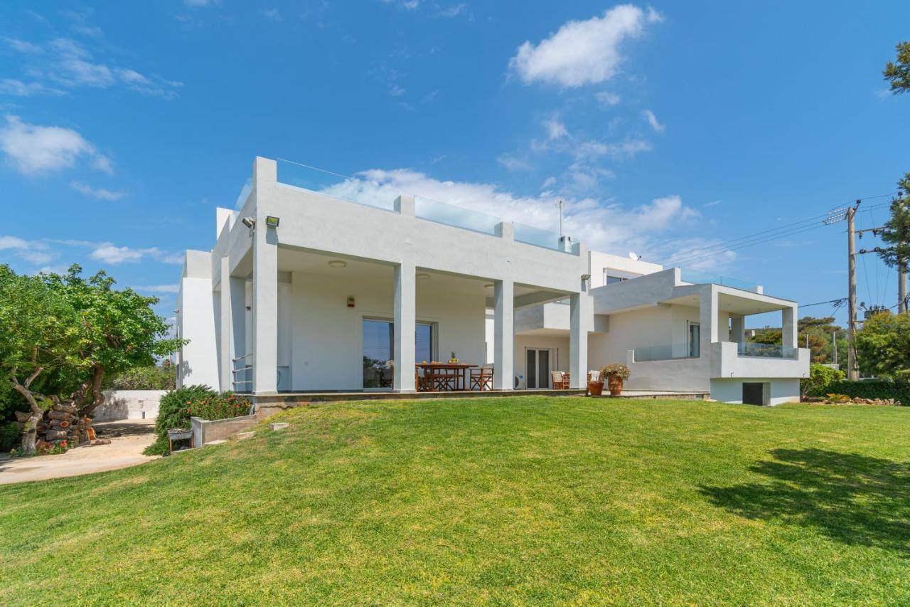 Legrena House