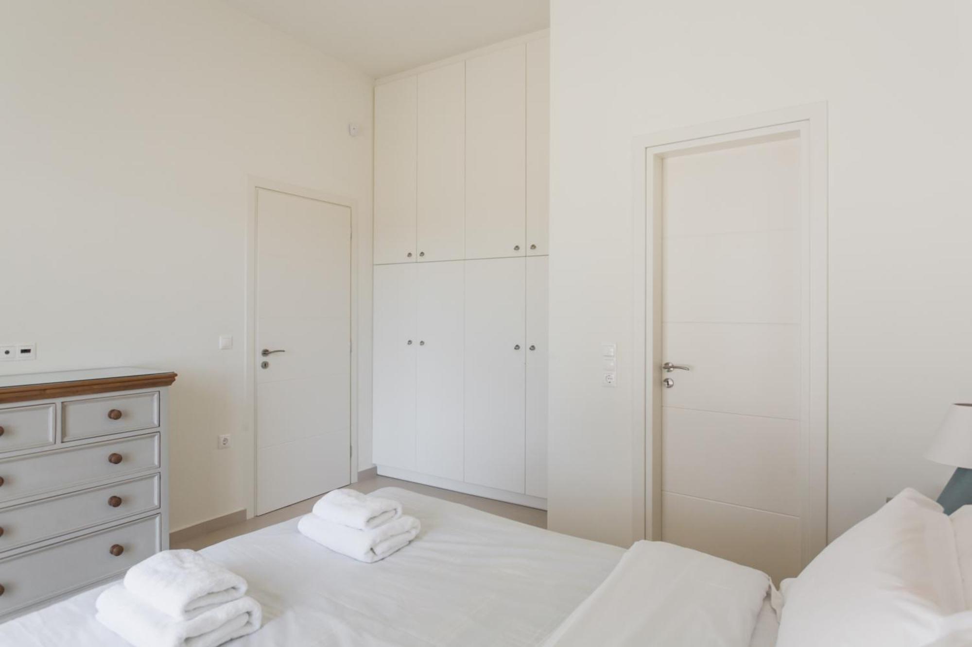 Holiday home Legrena House *