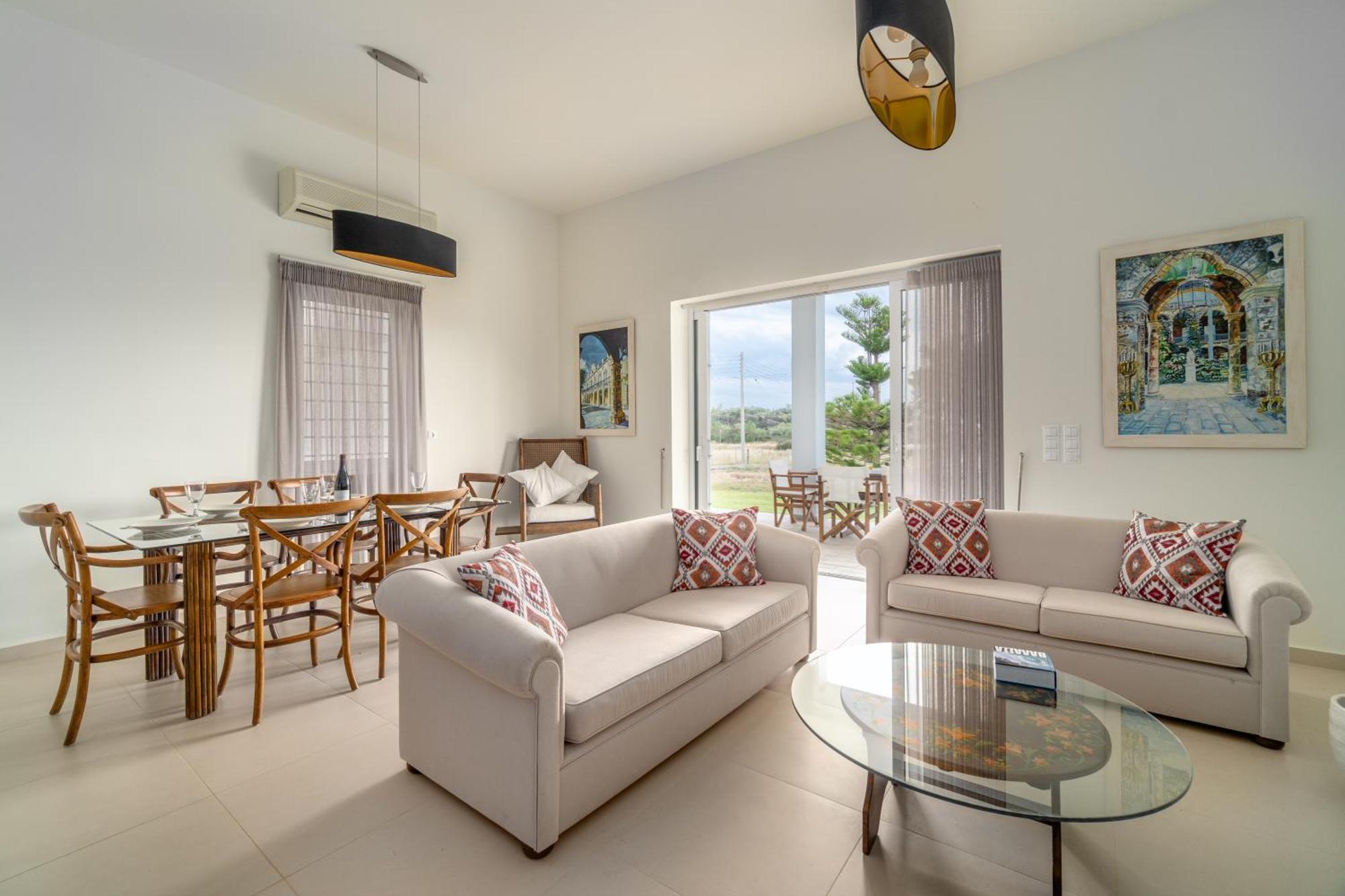 Holiday home Legrena House *